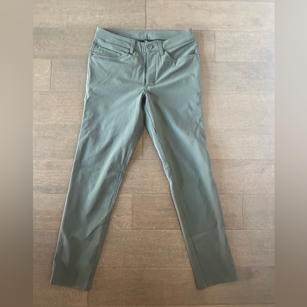 Lululemon ABC Pant Slim 28x30 in Dark Forest